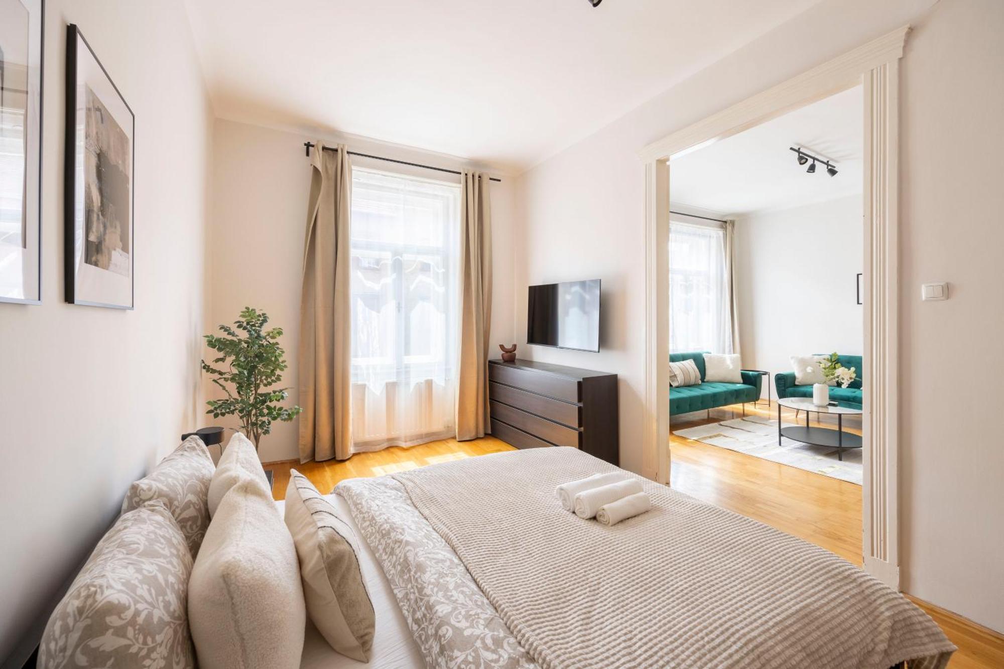 Stylish & Cozy City Center Apartment By Prestige Homes Budapest Exterior foto